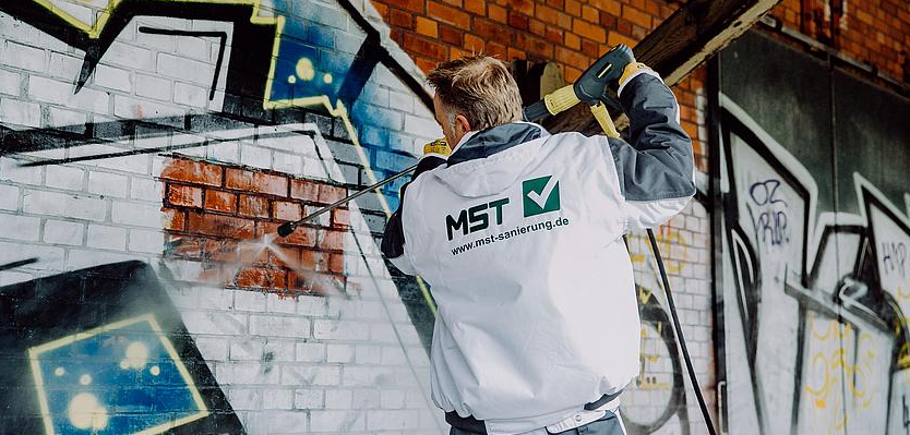 Entfernung von Graffiti - MST GmbH